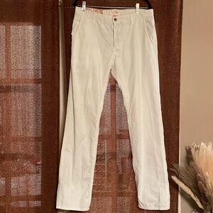 Men’s white Dockers
